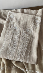 The folded set again, gala and placket in view