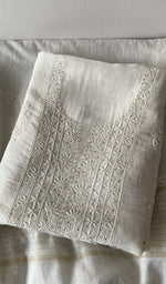 The folded set again, gala and placket in view