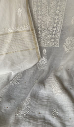Do taar and teen taar chikankari across the body of the kurta piece