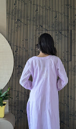 Lilac kurti on the model, second look