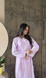 Lilac kurti on the model