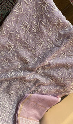 Lilac mul chanderi kurta, close view of the embroidery