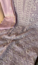 Stitch detail on the lilac mul chanderi kurta