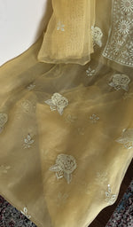 Butter yellow organza silk kurta, close view of the embroidery