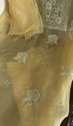 Do taar and teen taar chikankari on the butter yellow organza silk