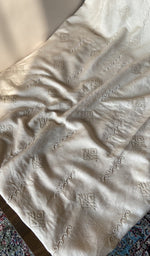 White eri silk kurta, close view of the embroidery