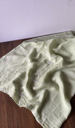 Another look at the set, fine do taar and teen taar chikankari with anar motifs