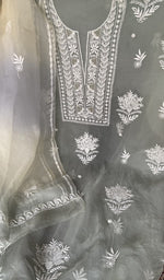 Hand jaali worked open across the panel