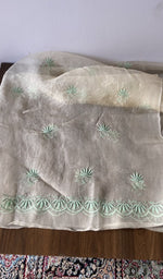 Kurta and dupatta laid out together