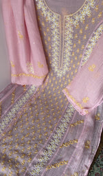 Pink pure mul chanderi dupatta with scattered motifs