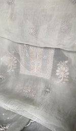 Load image into Gallery viewer, border and hem of the dupatta
