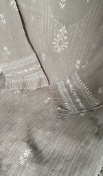 Load image into Gallery viewer, border and hem of the dupatta