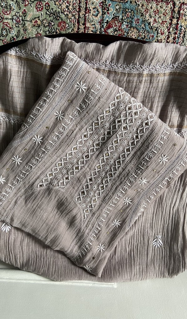 folded stack, kurta with the dupatta