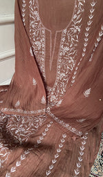Load image into Gallery viewer, dupatta detail with the border work
