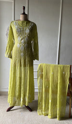 Load image into Gallery viewer, The set folded, kurta over dupatta