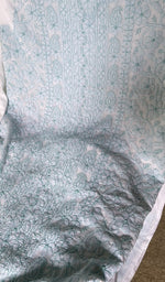 The dupatta, corner and border