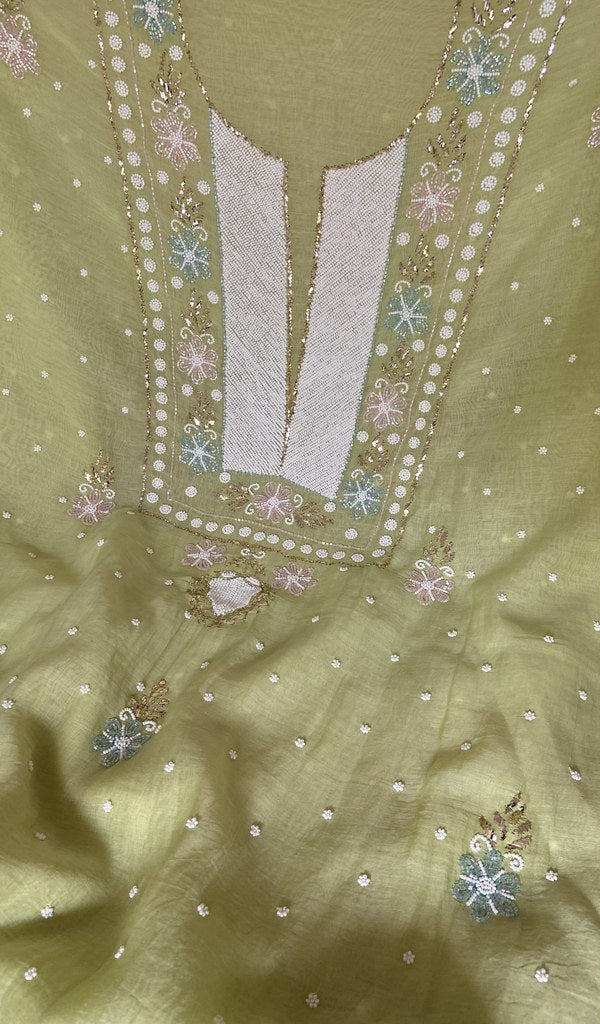 Dupatta detail