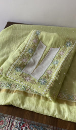 Load image into Gallery viewer, The set folded, kurta over dupatta