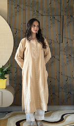 Beige kurti, another angle