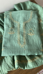 The folded set again, gala and placket in view