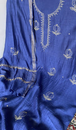 The folded set, kurta on top