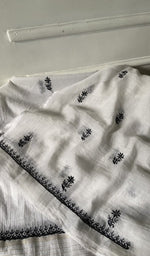 Load image into Gallery viewer, border and hem work on white pure mul chanderi