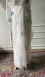 border work along the length of the saree