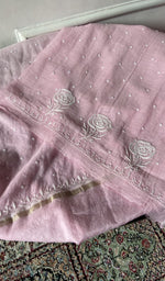 Load image into Gallery viewer, Close up of the thread work
