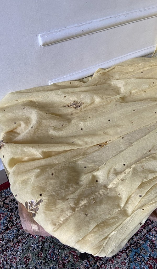 Gala worked in fine chikankari