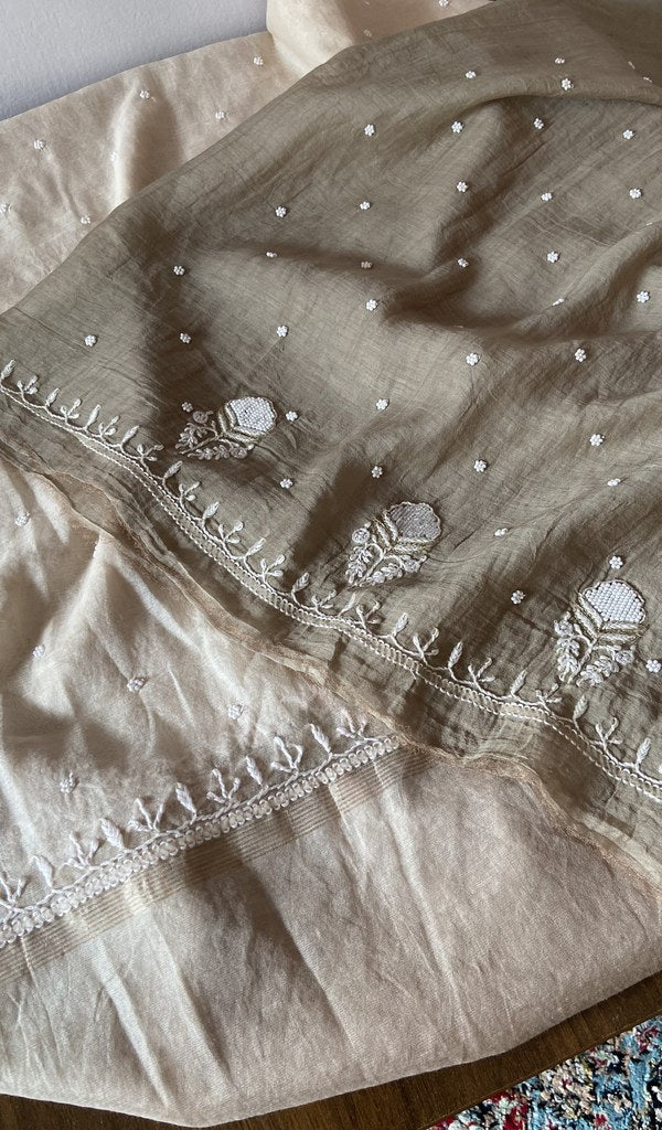 Close up of the thread work