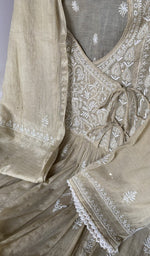 Hem and border of the green dupatta