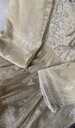 Green pure mul chanderi dupatta with scattered motifs