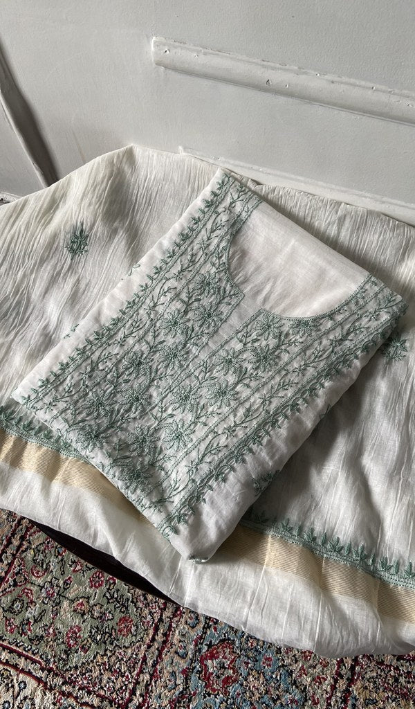 Kurta piece folded over the bottom