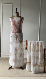 The set on the mannequin with its dupatta beside it