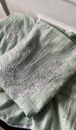The folded set again, gala and placket in view