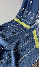 Dupatta laid over the kurta, pure mul chanderi