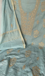 Mukaish catching the light on the fabric