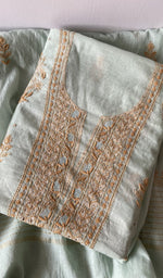 The folded set again, gala and placket in view