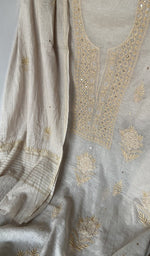 Do taar and teen taar chikankari across the body of the kurta piece