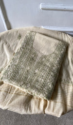 The folded set, kurta on top