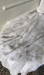 将图像加载到图库查看器中， Gala and front panel worked in front back chikankari anarkali