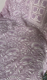 将图像加载到图库查看器中， Gala and front panel worked in do taar and teen taar chikankari with haath ki jaali