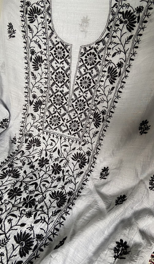 Border and hem of the grey pure mul chanderi