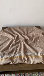 Load image into Gallery viewer, Kurta piece and dupatta laid out