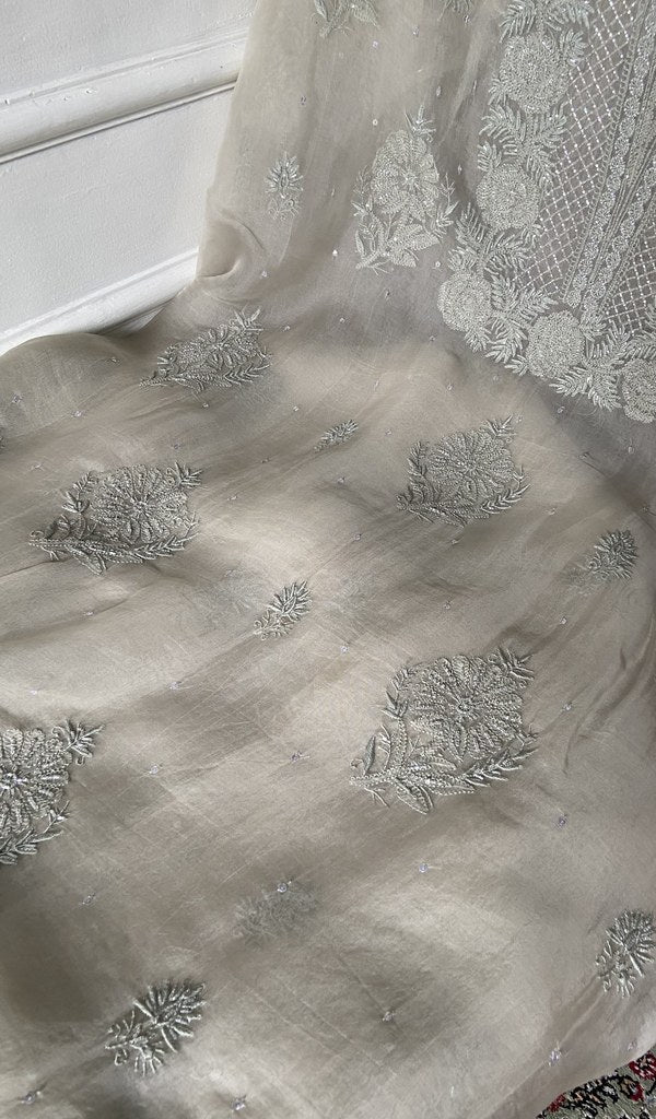fine do taar chikanakri across the kurta