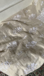 将图像加载到图库查看器中， Gala and front panel worked in fine chikankari