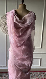 将图像加载到图库查看器中， Dupatta in pure organza silk