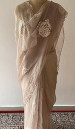 Front pleats of the saree