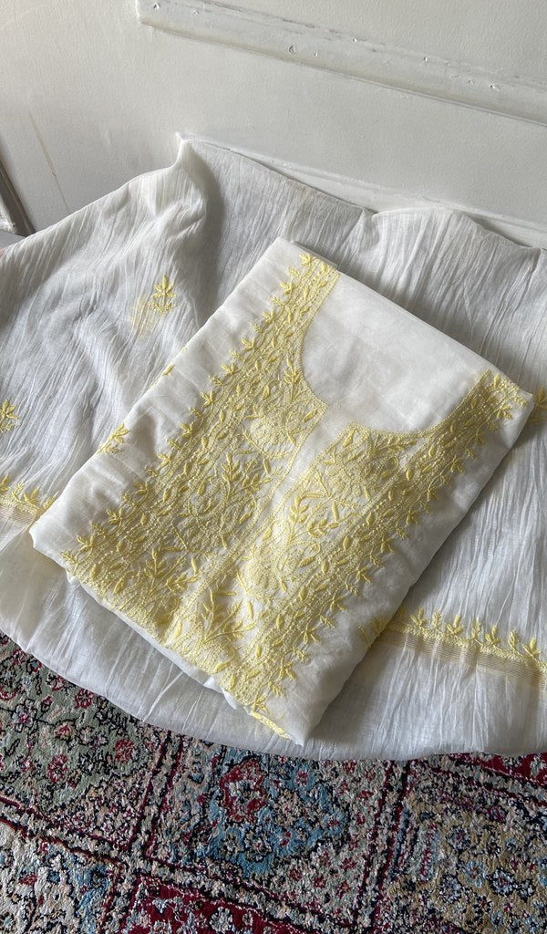 Kurta piece folded over the bottom