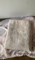 Gala and neckline of the lilac kurta